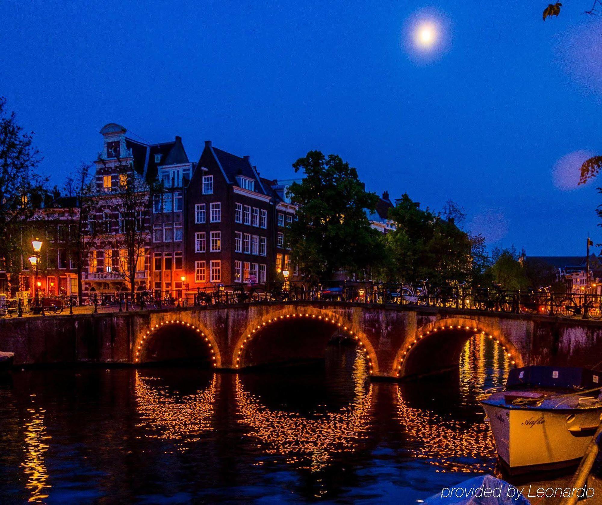 The Pavilions Amsterdam, The Toren Extérieur photo